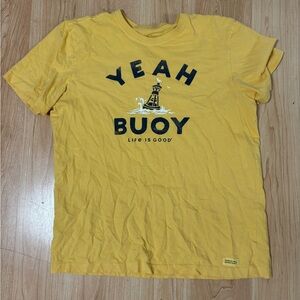 Life is Good Size L graphic t shirts